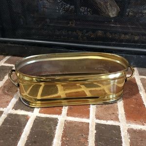 vintage gold brass pot or planter with handles 11x5”